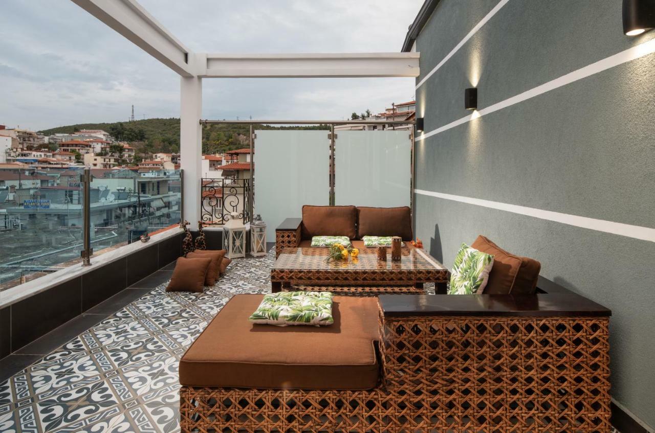 Pela Veranda Exquisite Suites Неос-Мармарас Экстерьер фото