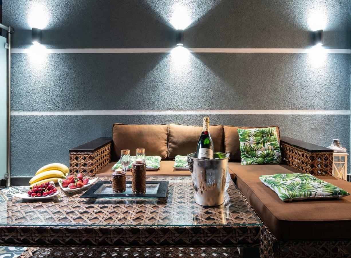 Pela Veranda Exquisite Suites Неос-Мармарас Экстерьер фото