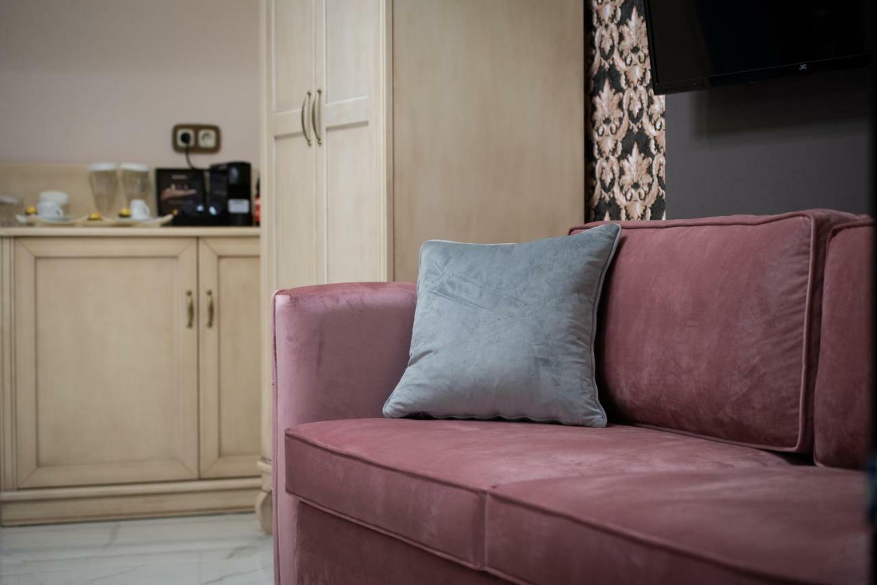Pela Veranda Exquisite Suites Неос-Мармарас Экстерьер фото